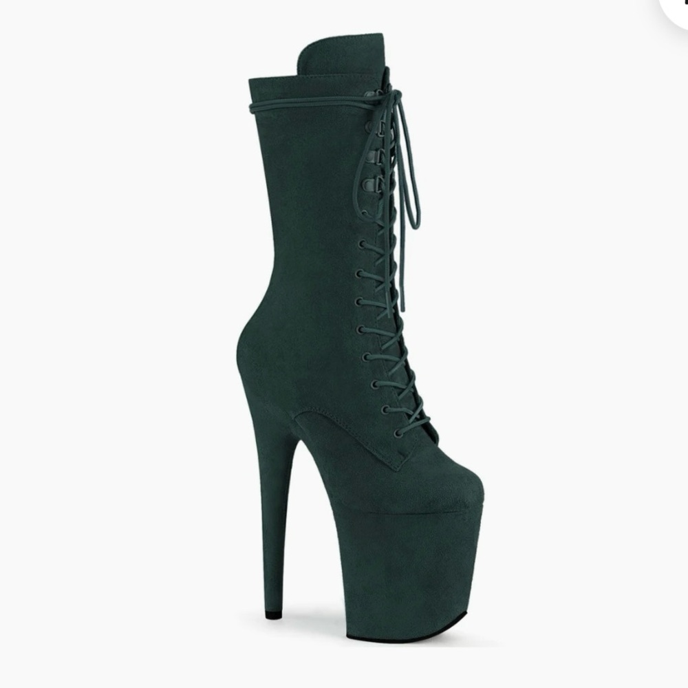 New in box! Emerald green Pleaser 8 inch Pleaser Flamingo 1050FS